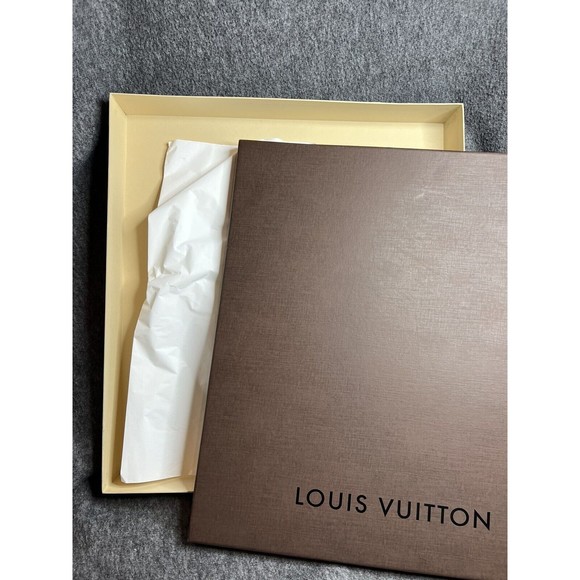 Louis Vuitton Large Empty Box With Ribbon 19” x 17.5” x 2.5” Gifts Purse Clothes - Picture 2 of 5